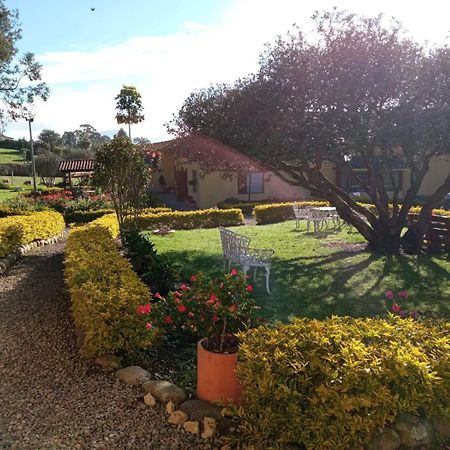 Hotel Campestre Franchesca Tabio Eksteriør bilde