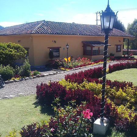 Hotel Campestre Franchesca Tabio Eksteriør bilde