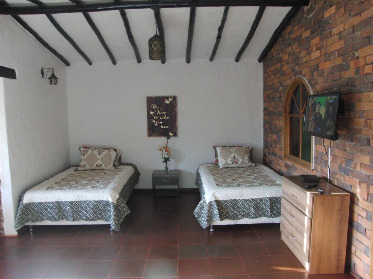 Hotel Campestre Franchesca Tabio Eksteriør bilde