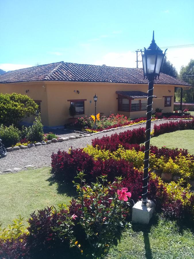 Hotel Campestre Franchesca Tabio Eksteriør bilde